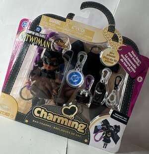 Jakks Pacific DC Super-Villains Catwoman Charming Bag Charm Doll Set